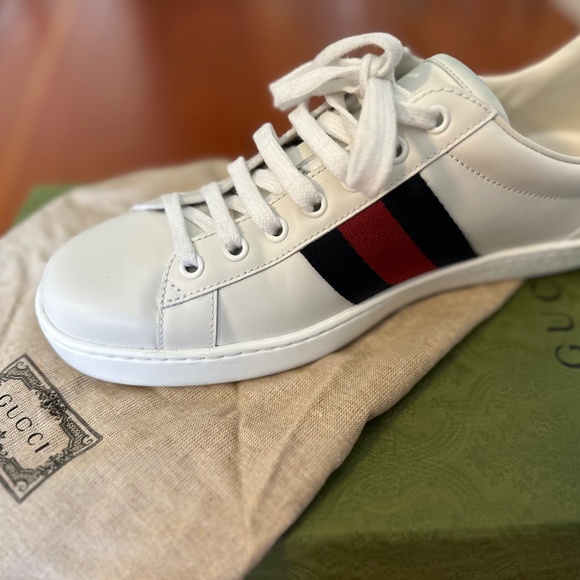 Gucci Ace Mens Leather Low Top Sneaker - Picture 5 of 9